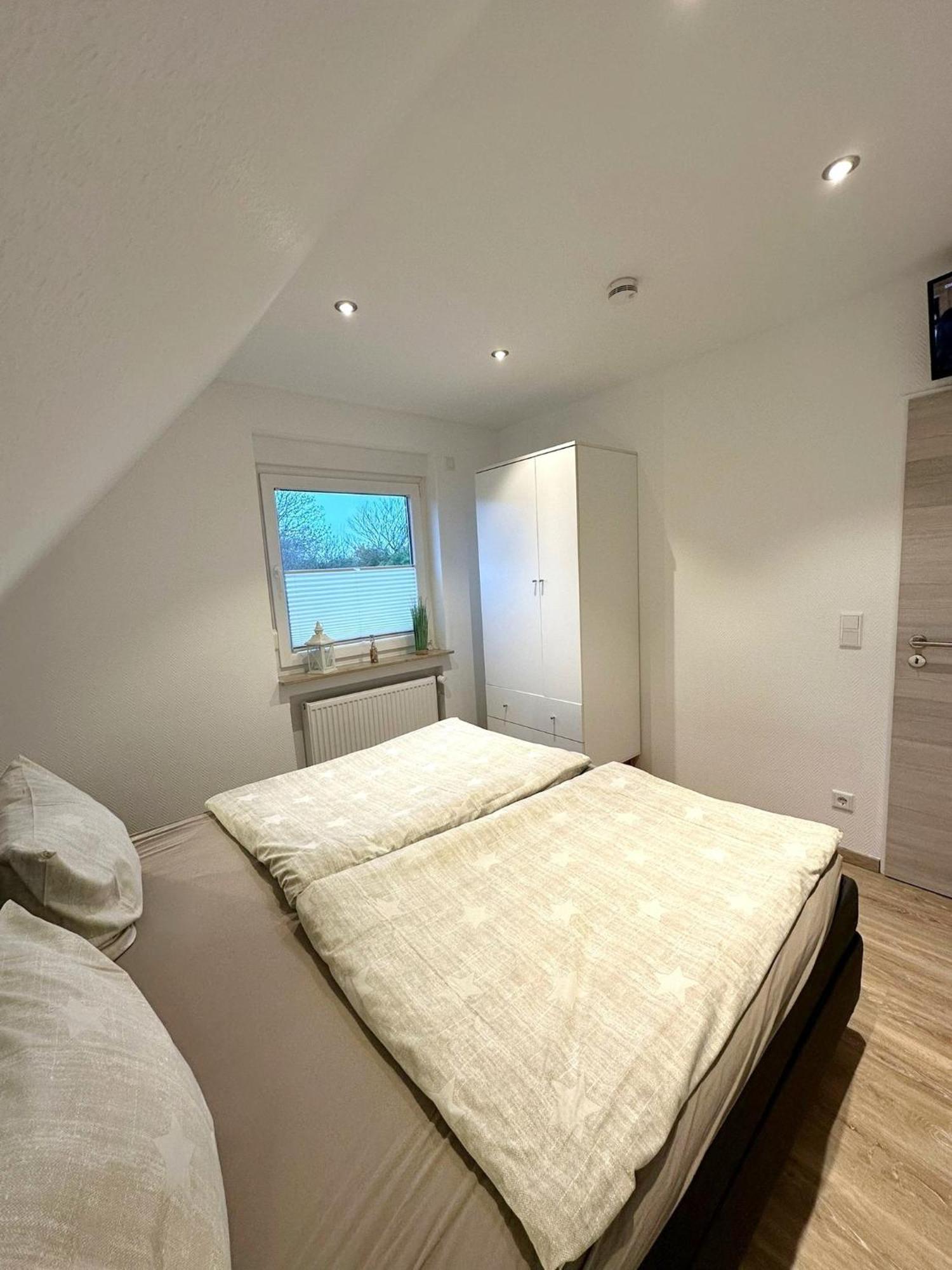 Ferienwohnung Haus Boje "Knurrhahn" Neuharlingersiel Exterior foto